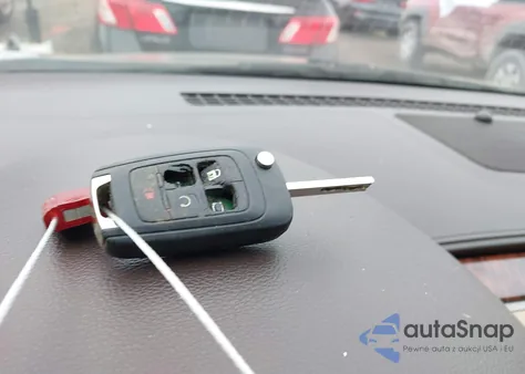 2013 Buick Lacrosse Leather Group z USA, uszkodzony, nr VIN 1G4GC5E34DF257084